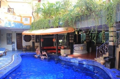 Sri Ratu Hotel เลอกีอัน ภายนอก รูปภาพ